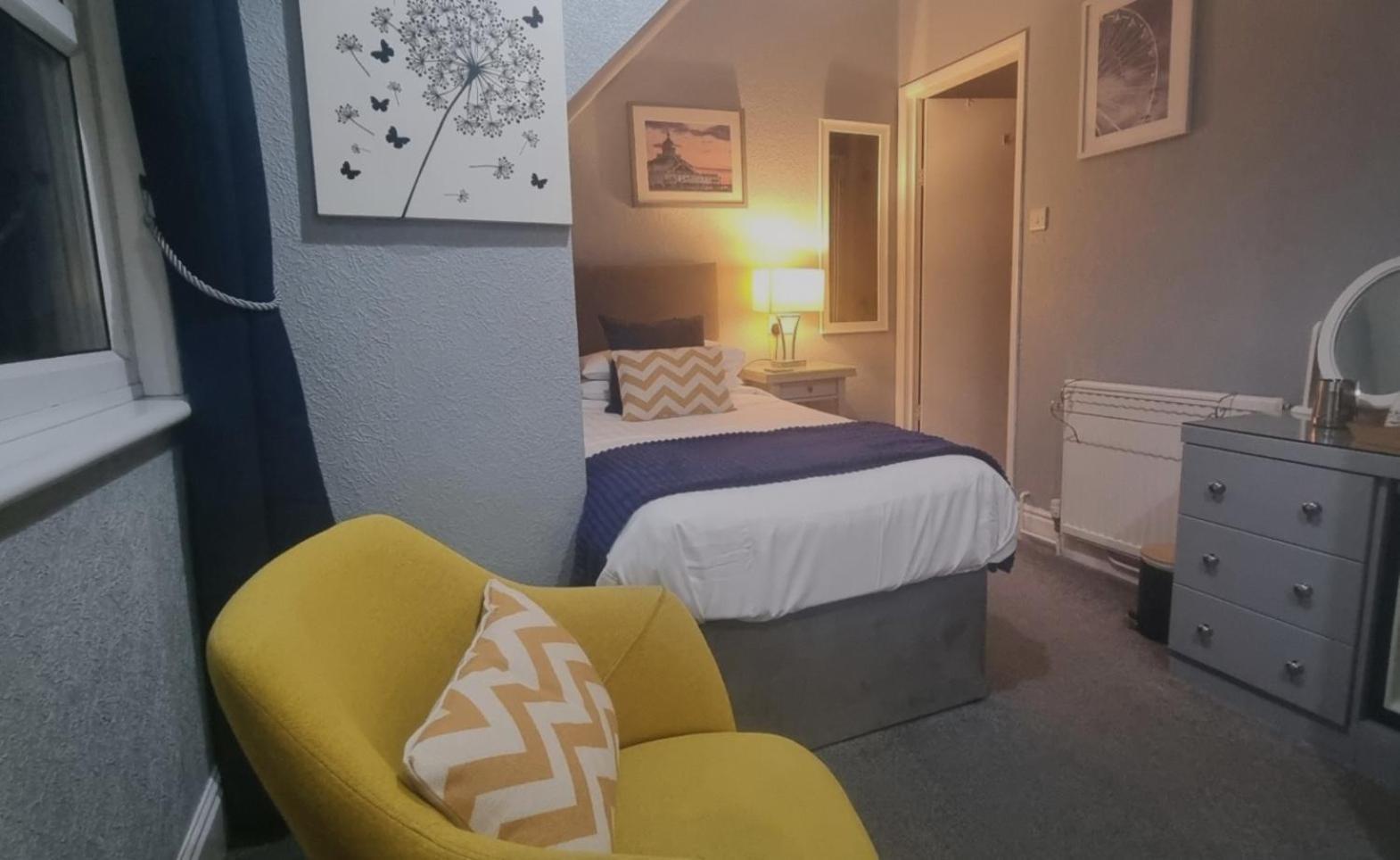 Ebor Lodge Eastbourne Luaran gambar